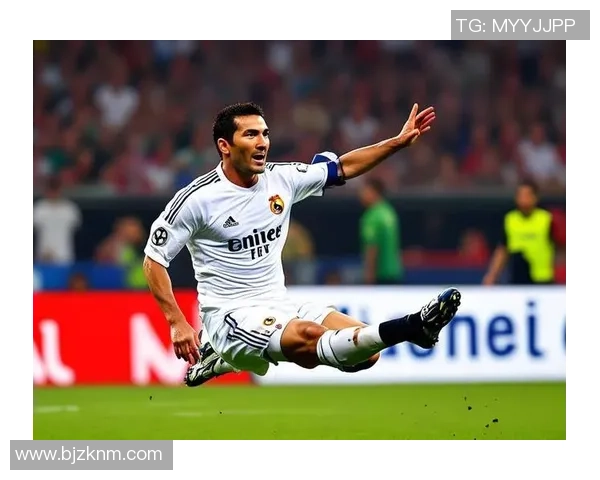 足球巨星雷斯的辉煌生涯与绿茵场上的传奇故事